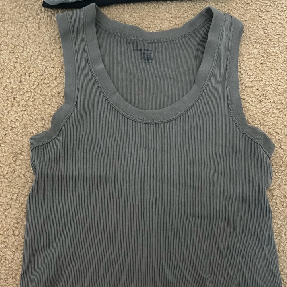 charcoal gray cropped brandy tank